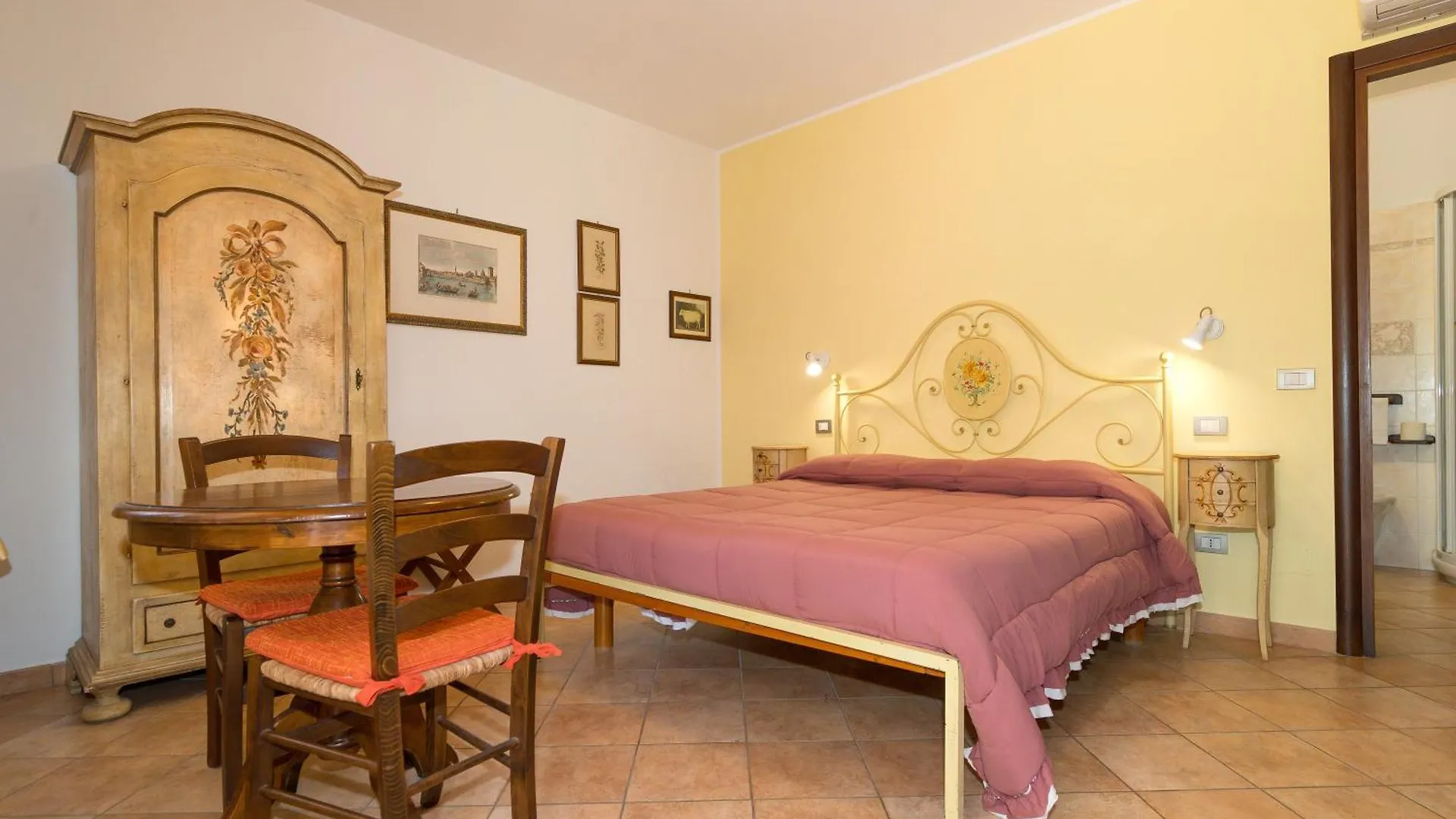 Il Girasole - Uva Villa Venturina Terme Farm stay