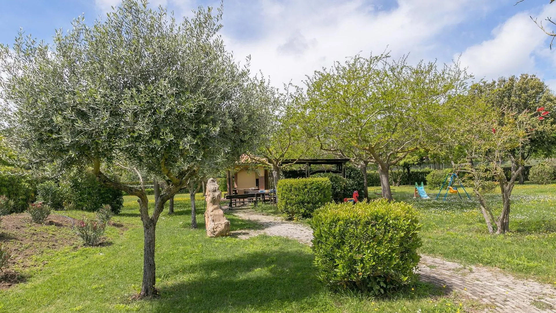 Farm stay Il Girasole - Uva Villa Venturina Terme Italy